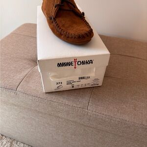 Minnetonka Brown Chukka Boots Suede Casual